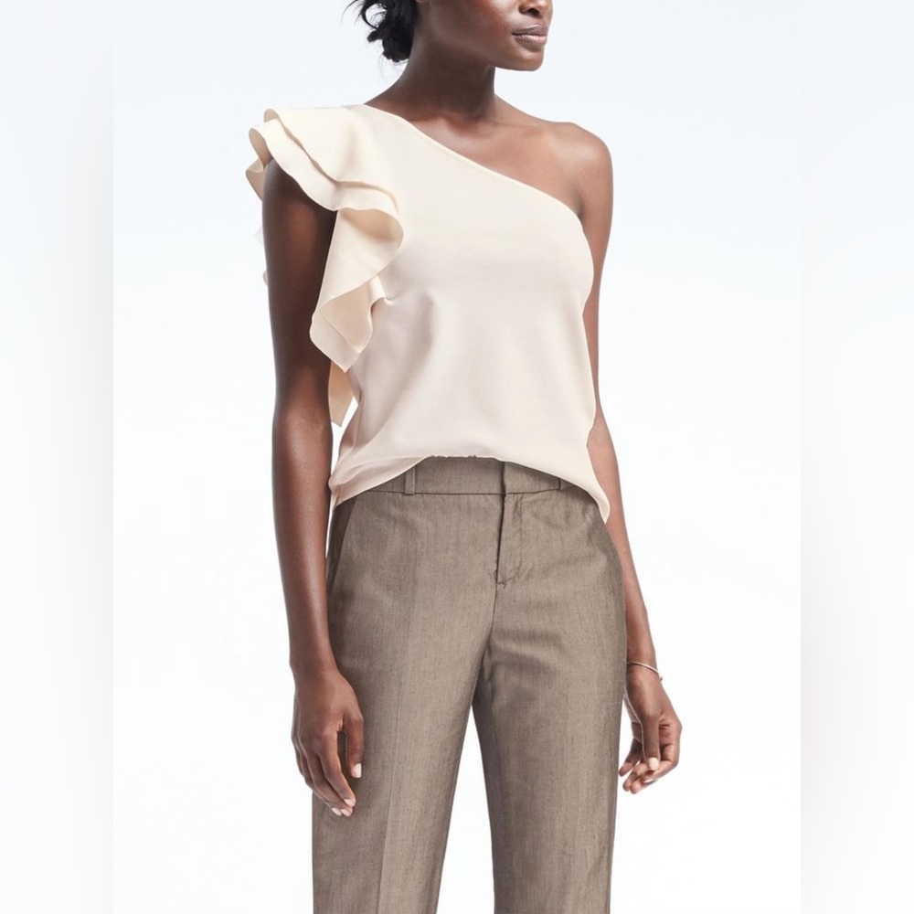 Banana Republic One Shoulder Flounce Top Cream Cocktail Chic Blouse - Picture 6 of 8